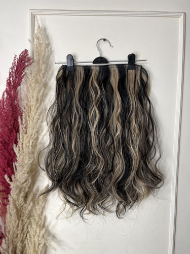 اکستنشن گیره ای لایت حالت دار